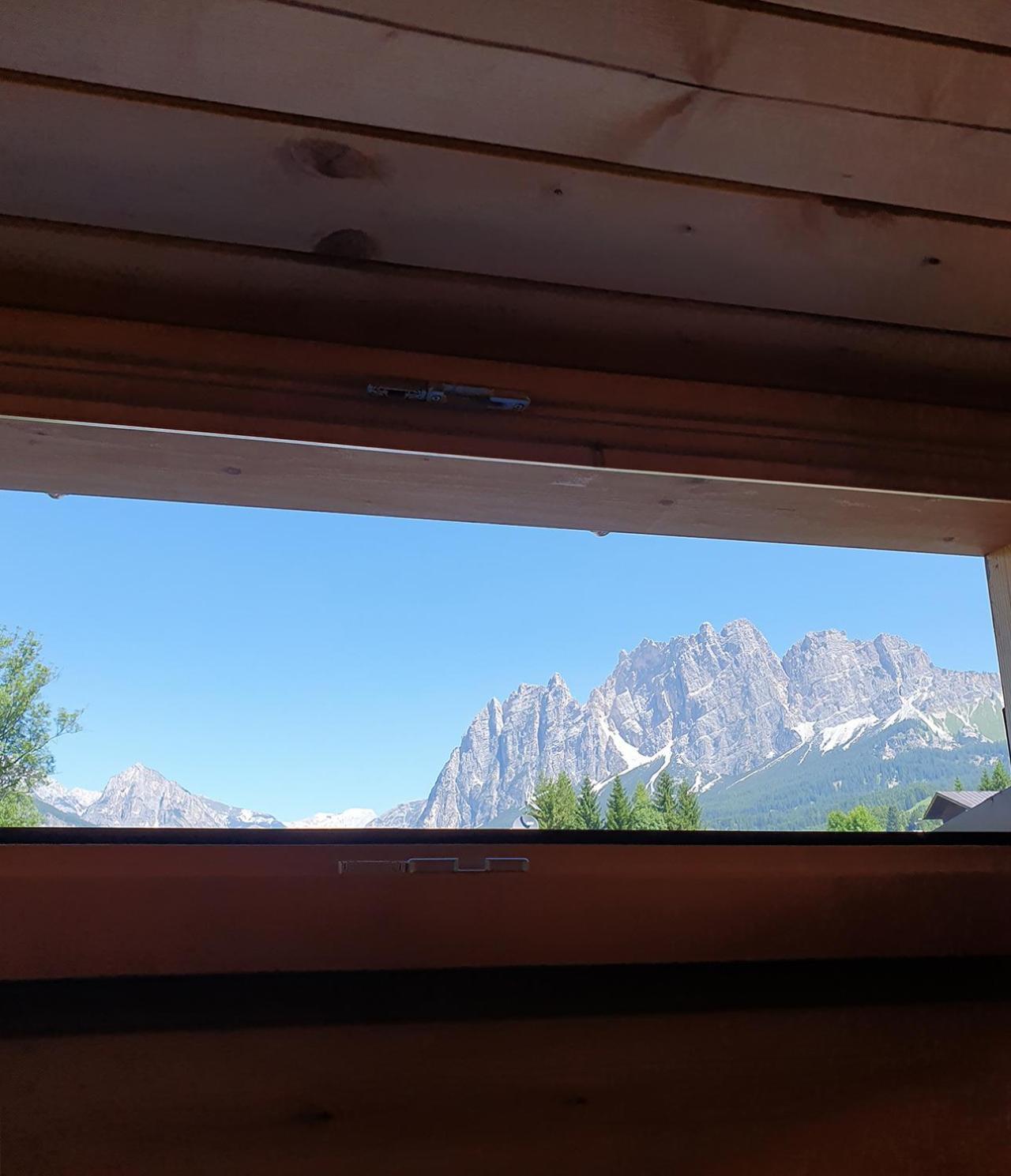 B&B Cristallo Cortina d'Ampezzo Bagian luar foto